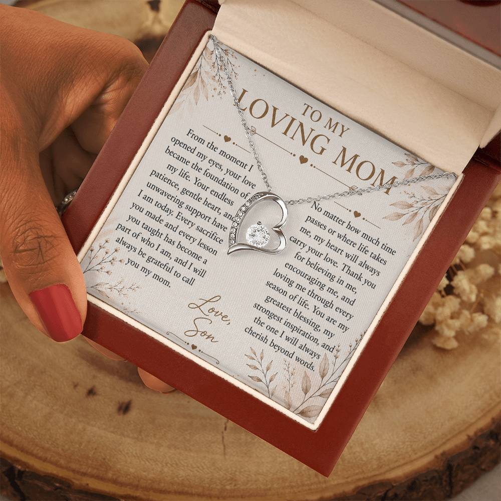To My Loving Mom - Heart Love Neckalce